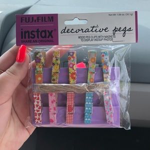 Polaroid hanging posts